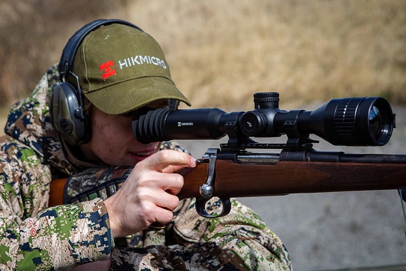 Hikmicro Stellar SQ35L 3.0 2.5x-24.5x Thermal Imaging Riflescope - 640x512 - Image 2